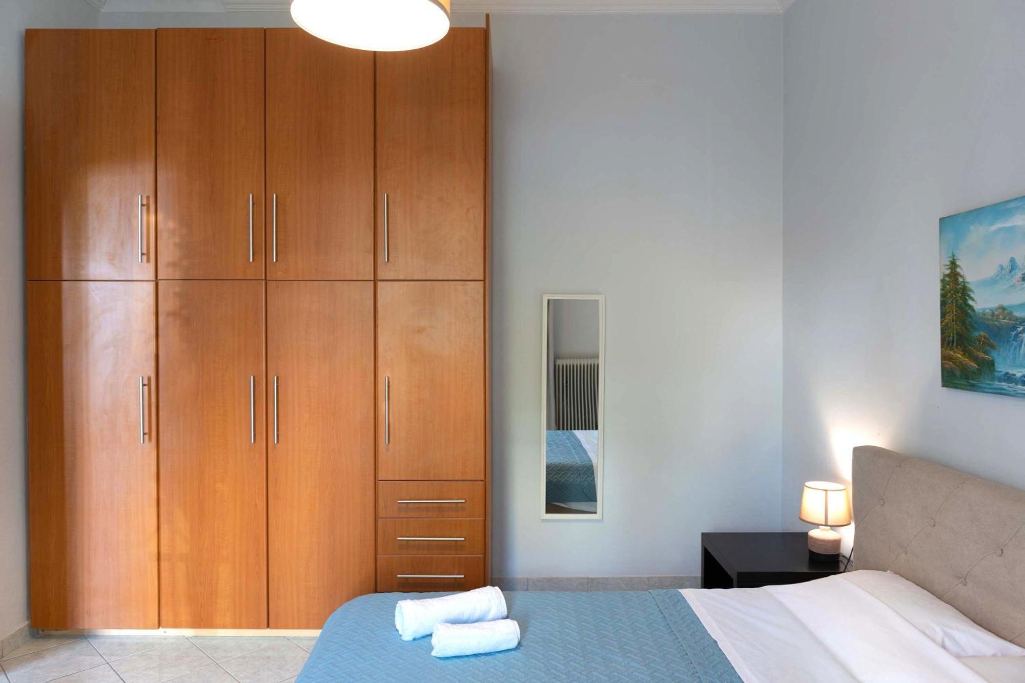 Private Spacious Apartment Афины Экстерьер фото