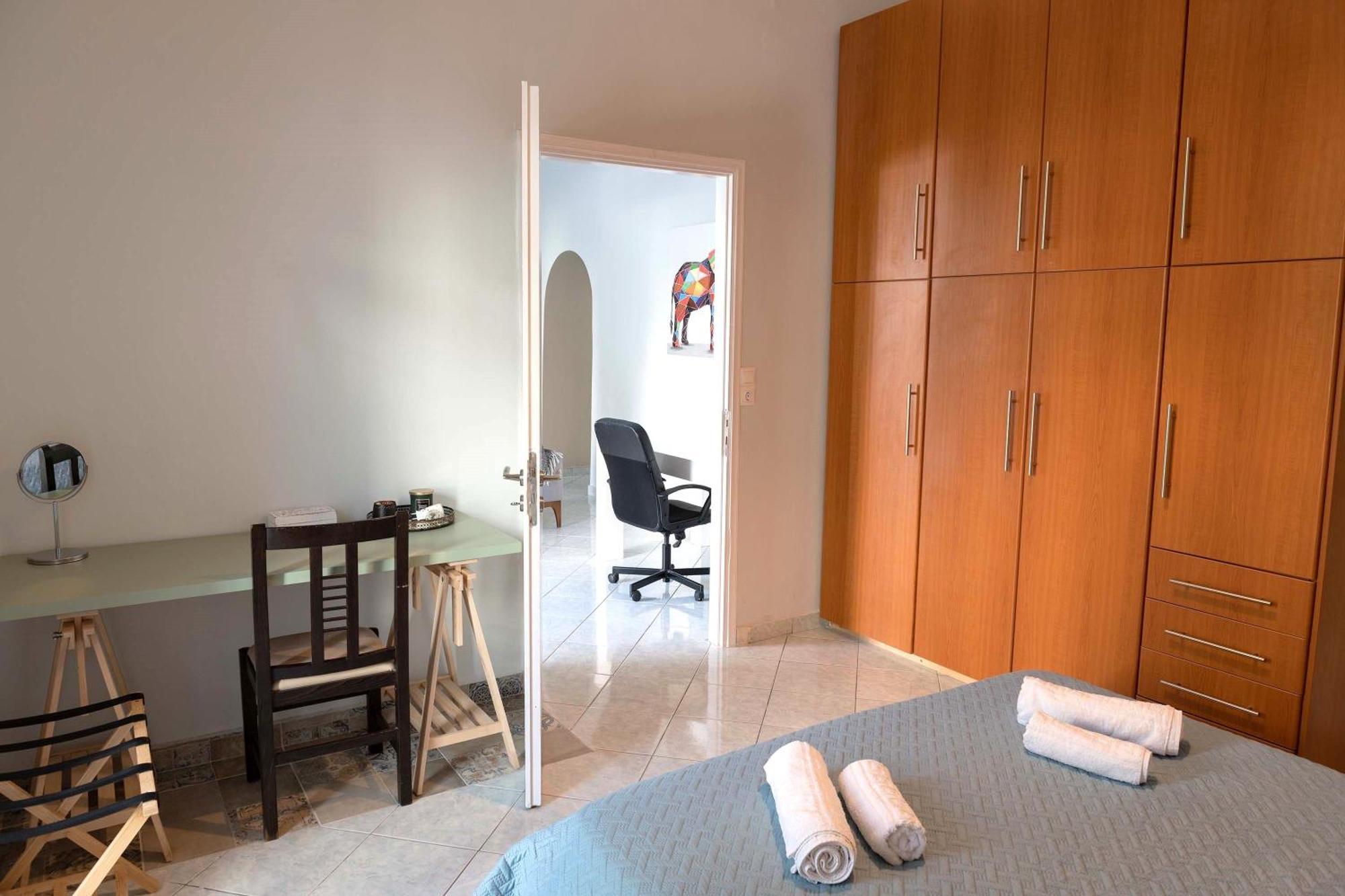 Private Spacious Apartment Афины Экстерьер фото